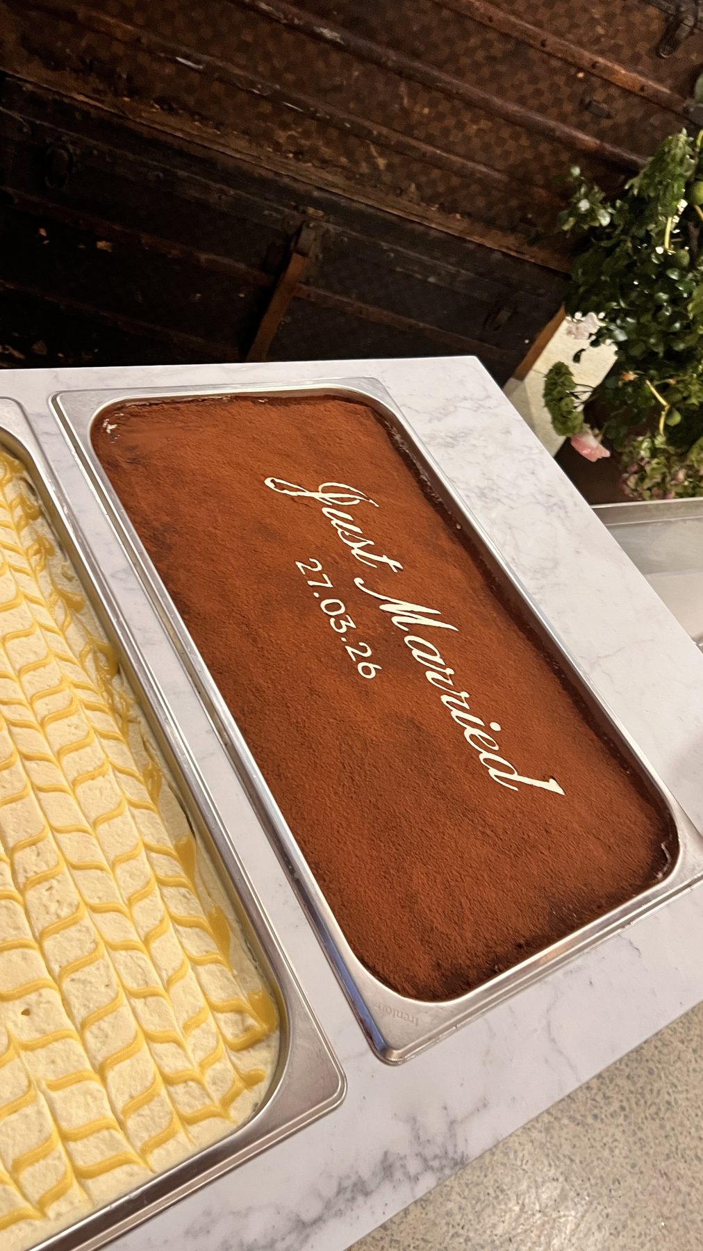 Pistachio tiramisu slab with pistachio cream